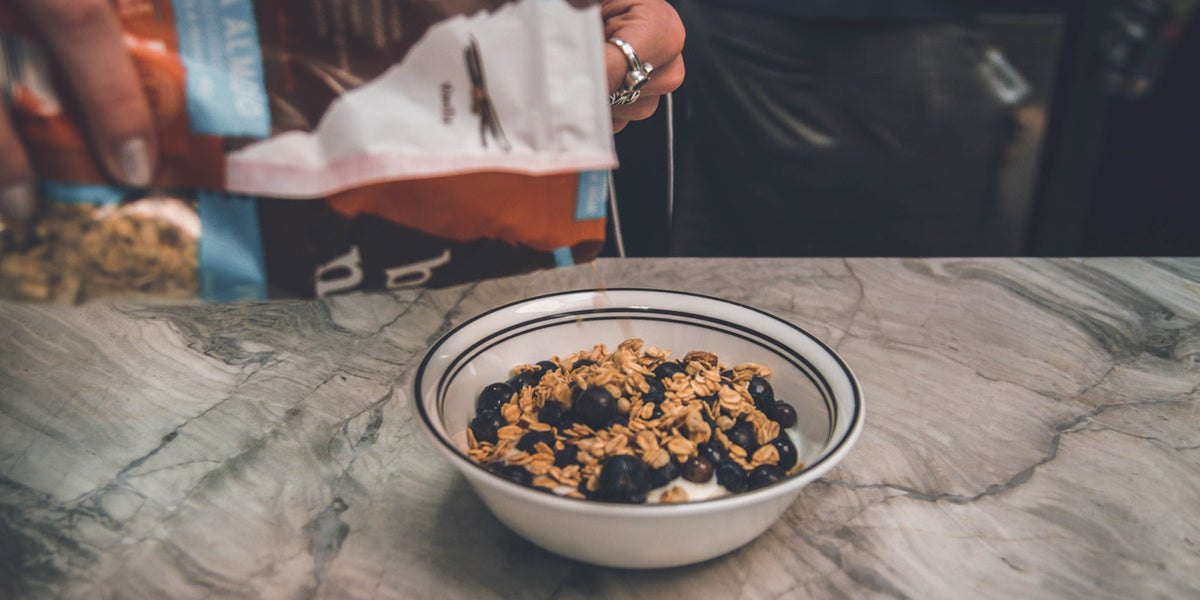 cereal healthy blueberries breakfast