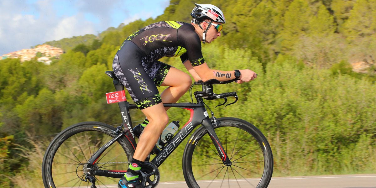 cycling triathlon triathlete racing
