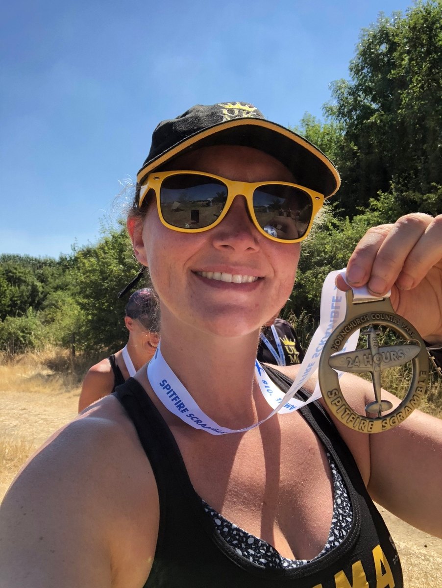 medal running finisher