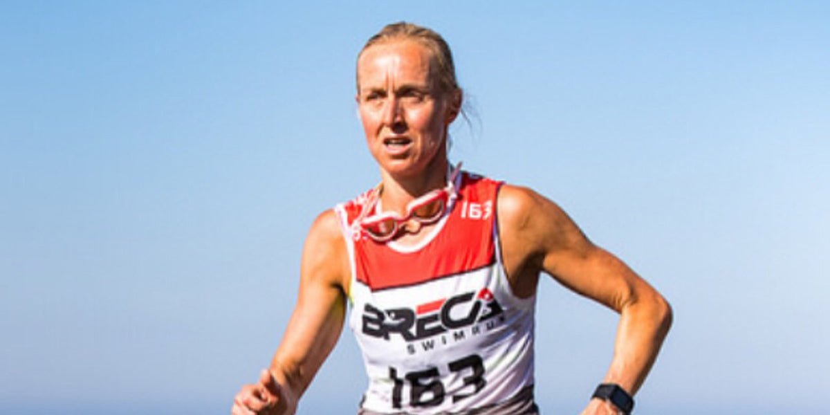 swimrun event swimming running