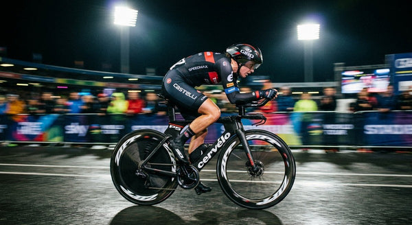 Liquid vs Solid vs Gel Carbohydrate Delivery: Substrate Oxidation Rates on the Bike