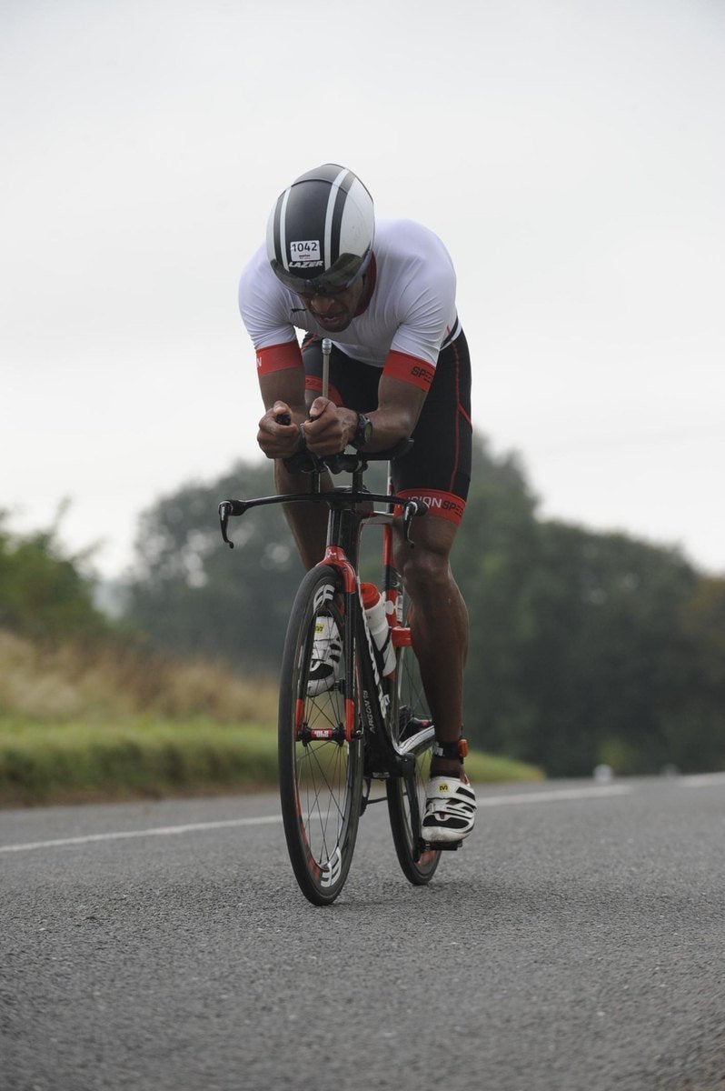 triathlon triathlete running racing Sundried activewear