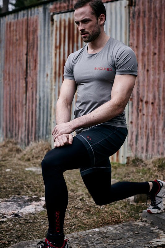 Men in Leggings for Running
