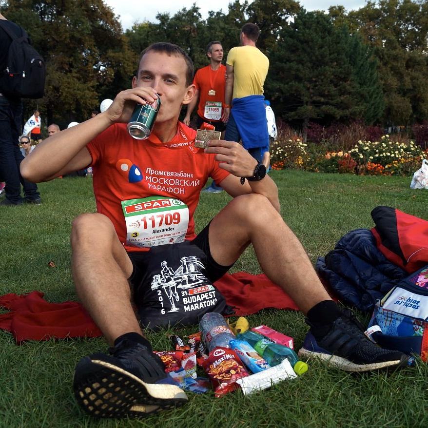 Alex Gulyaev 1000 half marathons running Russian magazine