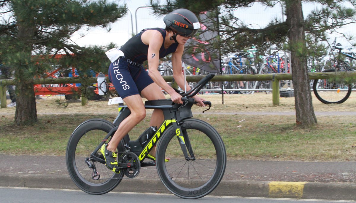 Alice Hector triathlon bike cycling