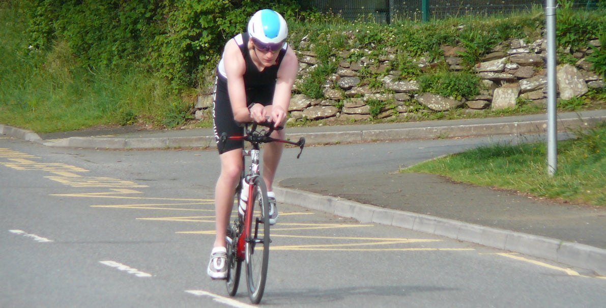 athlete cycling triathlon