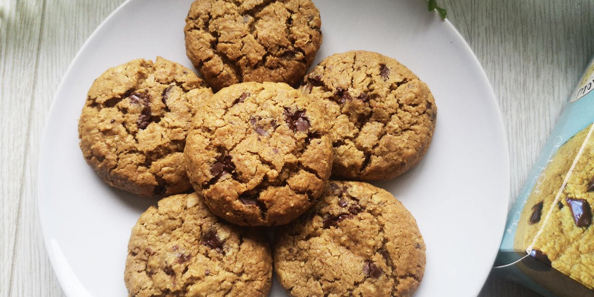 chunky oat chocolate chip cookies easy healthy vegan gluten free