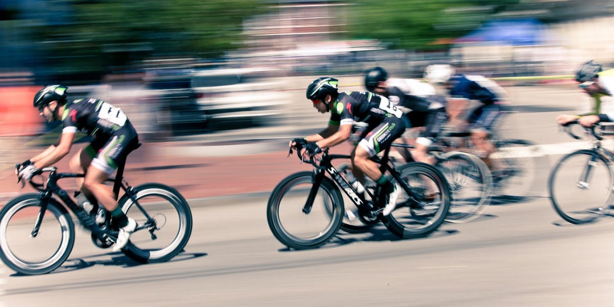 cycling downhill group riding sportive racing