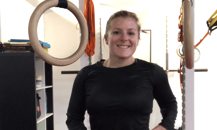 athlete gym rings workout