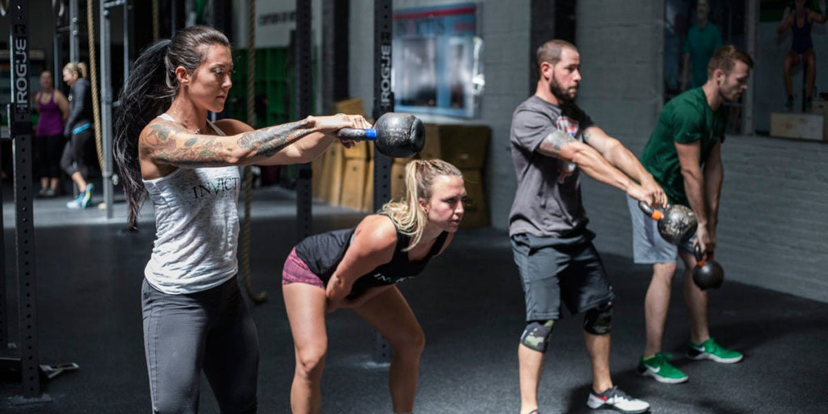 how to kettlebell swing