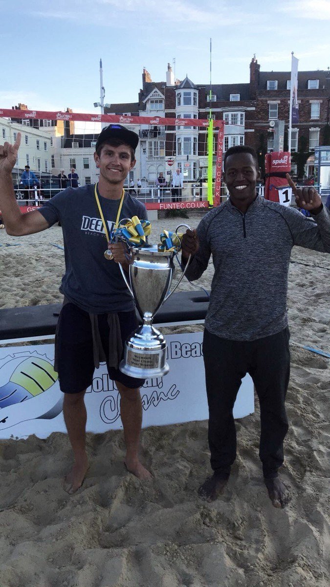 beach volleyball