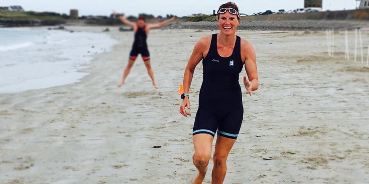 Laura Fry personal trainer running beach sprints