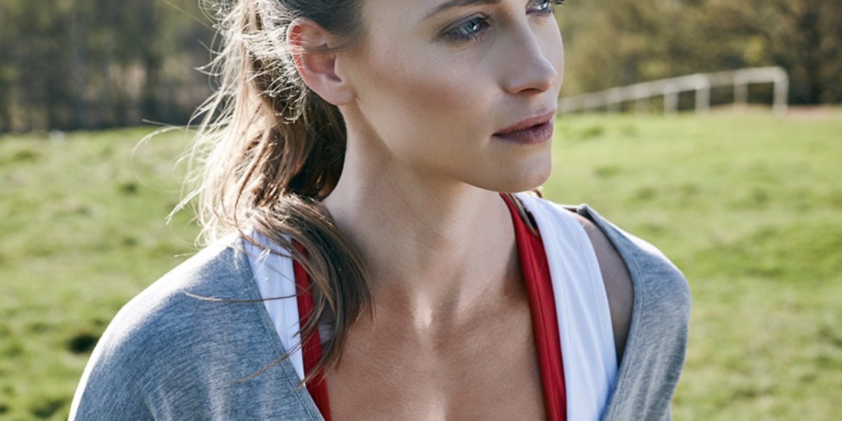 how to wear loose flowing yoga top yoga mat clothing clothes women