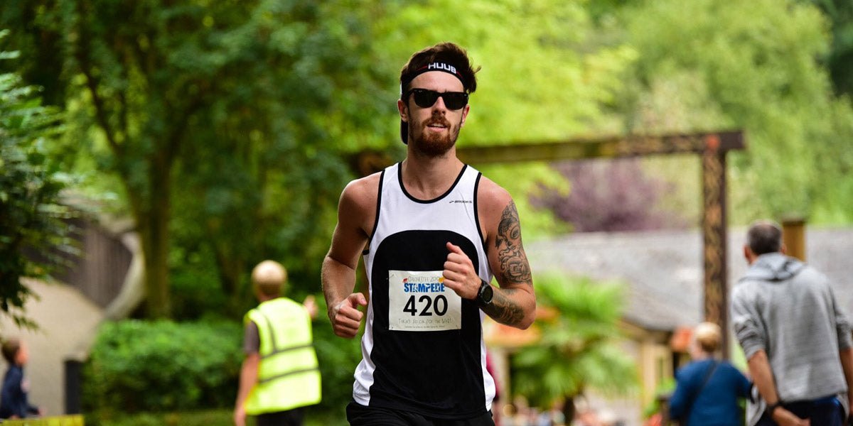 running athlete racing