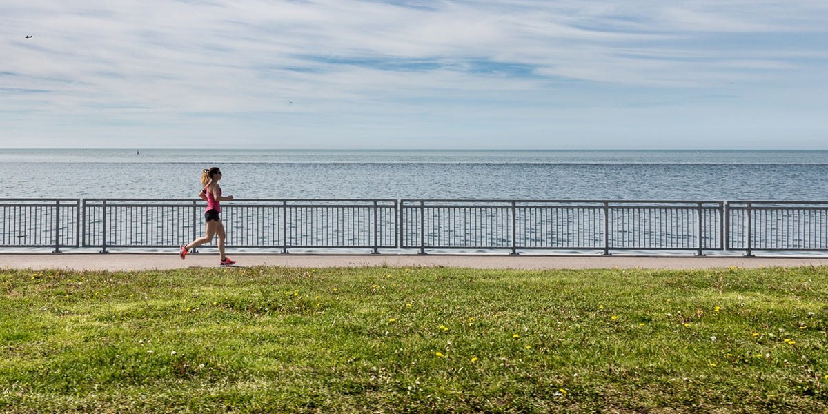 running seaside exercise fitness