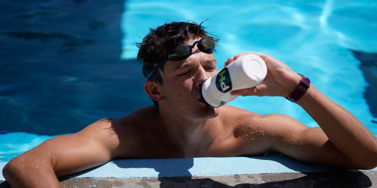 swimming training hydration triathlon