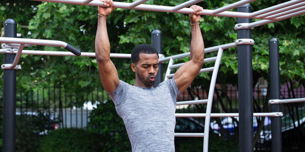 tight fitting gym top for men summer workout fitness clothing