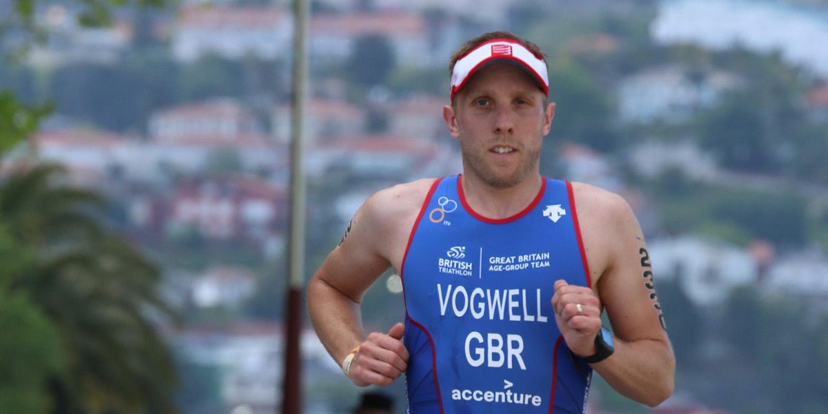 triathlete running racing Sundried activewear